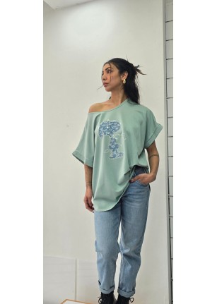 ΜΠΛΟΥΖΑ ΜΕ ΣΤΑΜΠΑ ΒΑΜΒΑΚΕΡΗ