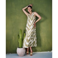 Φόρεμα με βολάν εμπριμε 